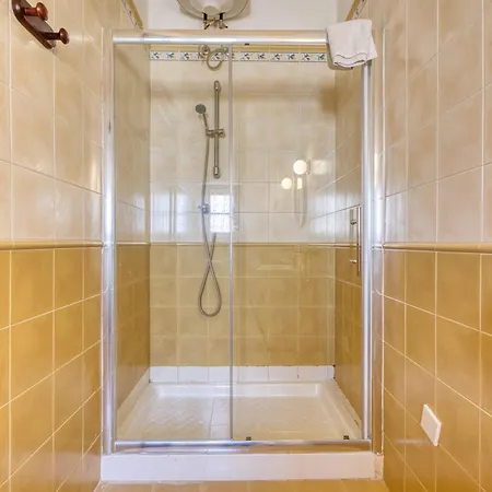 Appartement New To The Market - Unique House With Pool By Sf Homes