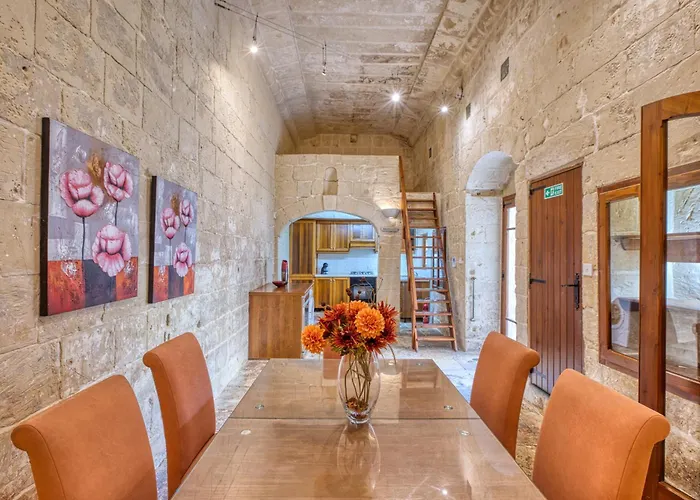 New To The Market - Unique House With Pool By Sf Homes Gharghur