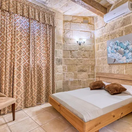 New To The Market - Unique House With Pool By Sf Homes Apartamento Gharghur