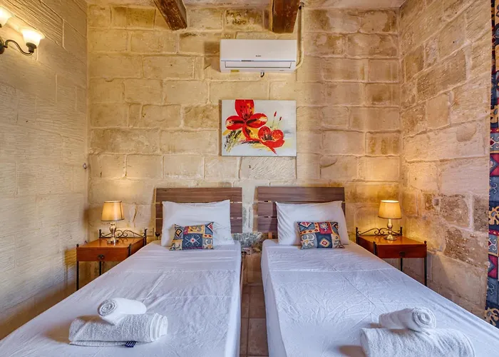 New To The Market - Unique House With Pool By Sf Homes Gharghur