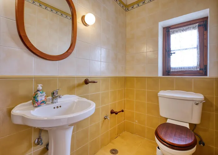 New To The Market - Unique House With Pool By Sf Homes Lägenhet *